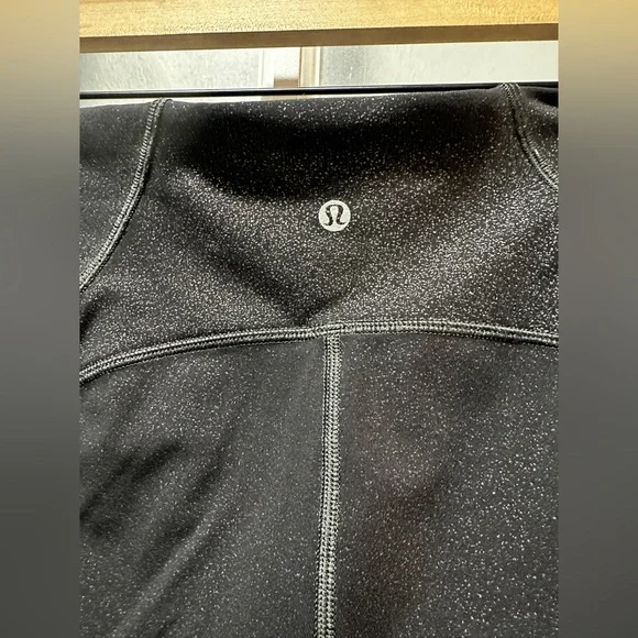 Lululemon Train Times 7/8 Pan: Luminosity Foil Print Black Silver / Black - Picture 10 of 11
